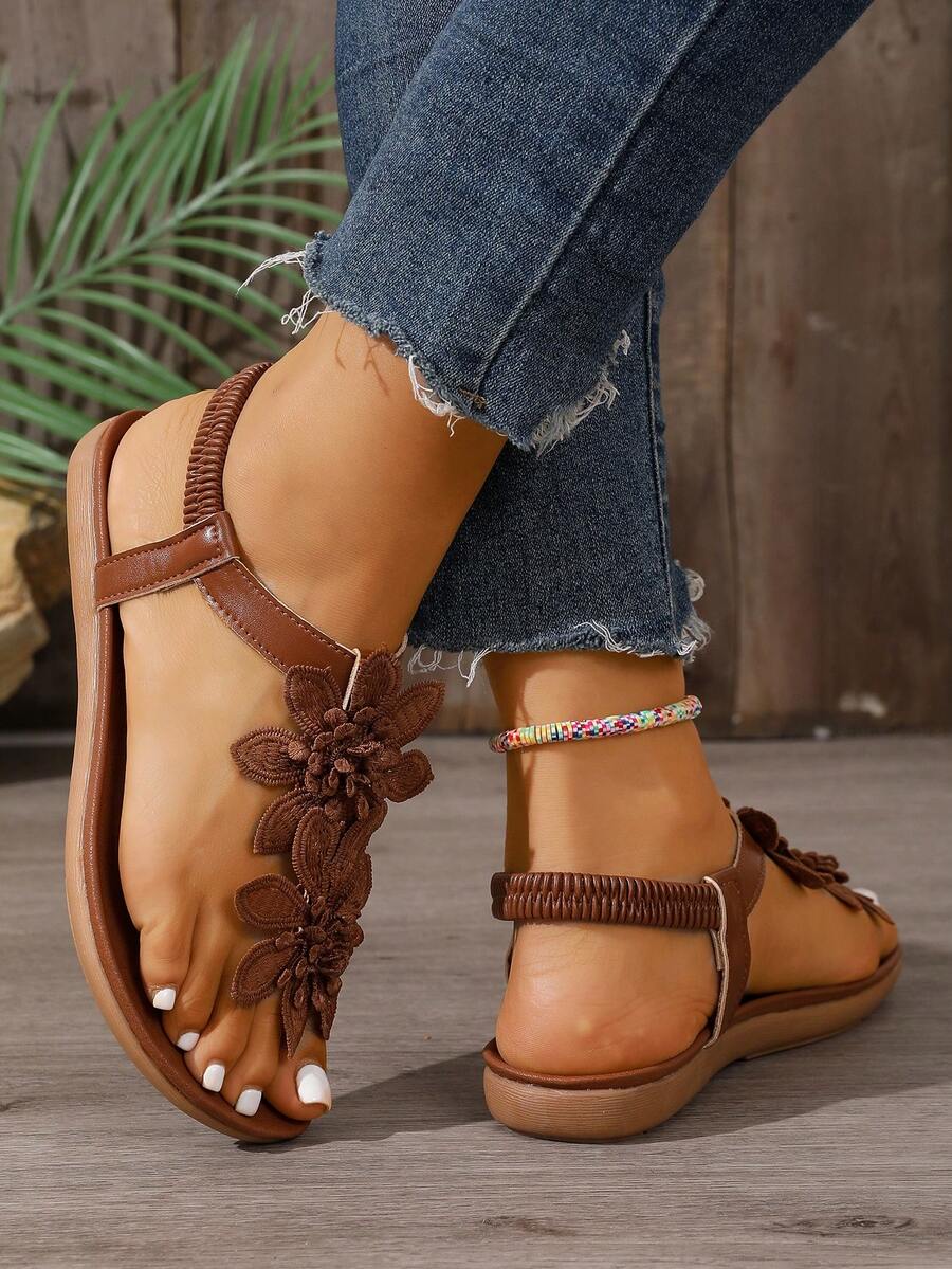 Arabela - Orthopedic Sandals With Applied Flowers