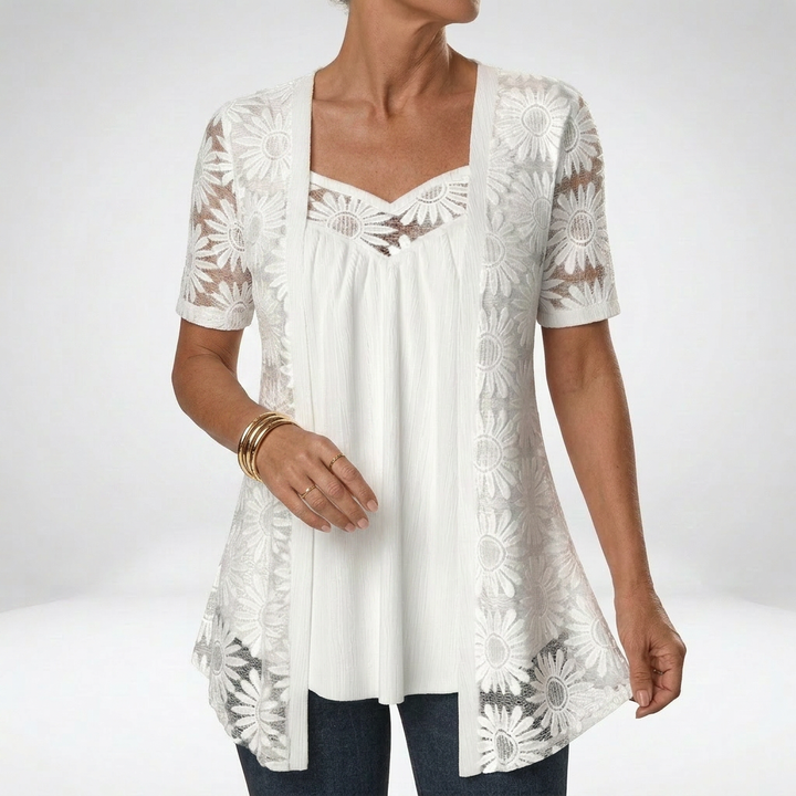 Yahaira - Elegant Short Sleeve Blouse