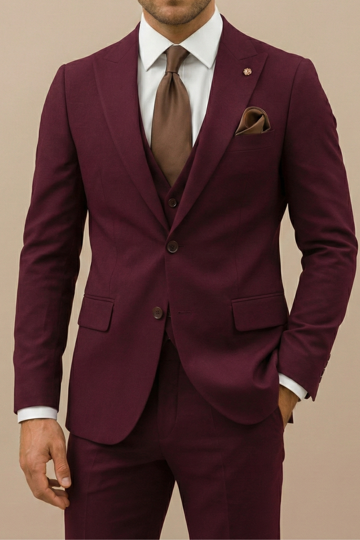 Jiannis - Elegant Three-Piece Suit