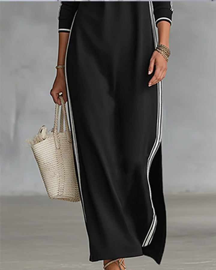 Sirilak - Contrast Button V-Neck Dress