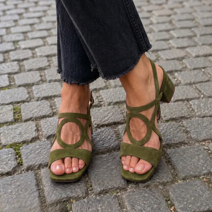 Gurng - Sandals With a Square Toe And Rounded Cut