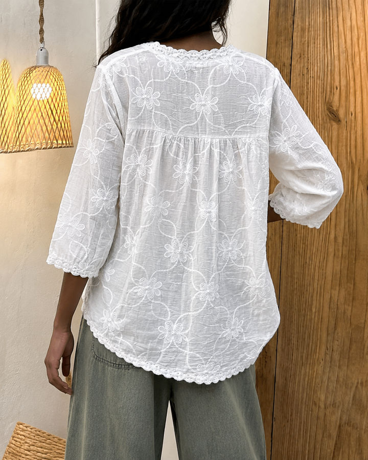 Guinwa - Lace Blouse With Three-Quarter Sleeves