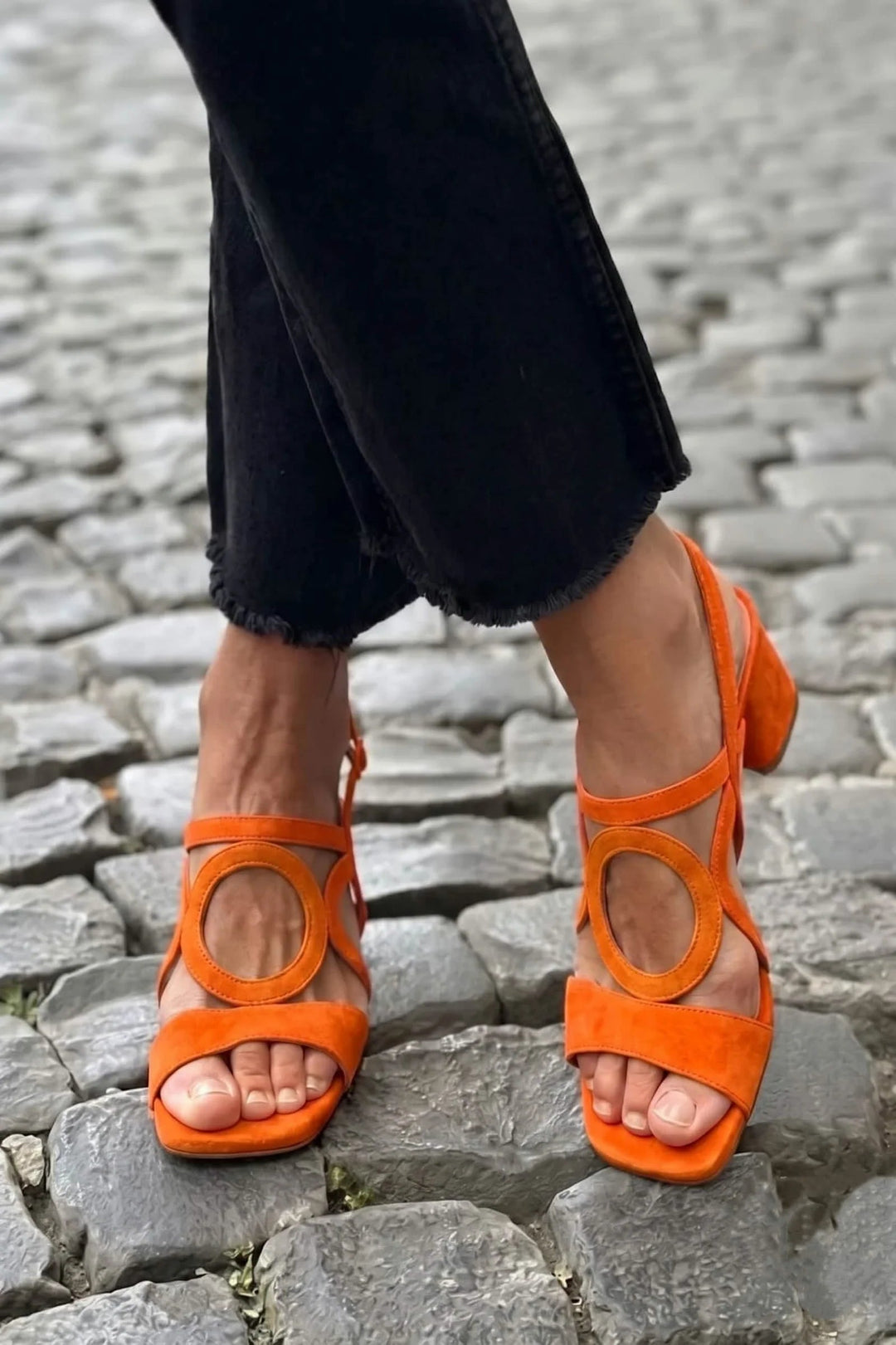 Gurng - Sandals With a Square Toe And Rounded Cut