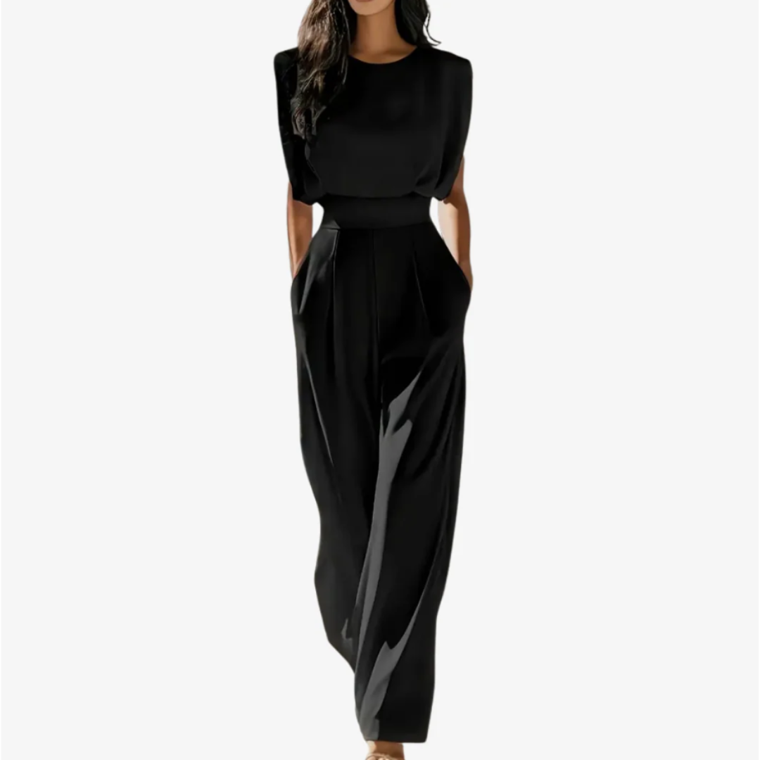 Uarutara - Elegant Jumpsuit With Belt