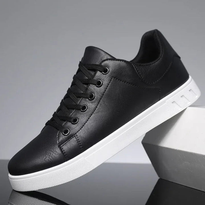 Kyeron - Classic Lace Up Sneakers