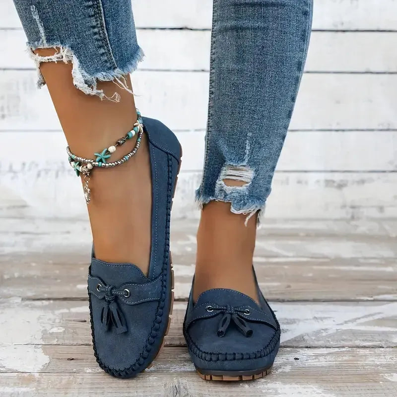 Patamon - Comfortable Loafers With Soft Vintage Bows