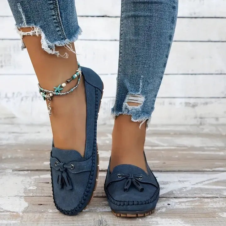 Patamon - Comfortable Loafers With Soft Vintage Bows