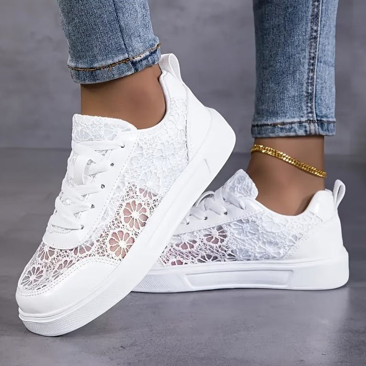 Alessa - Elegant Lace Sneakers