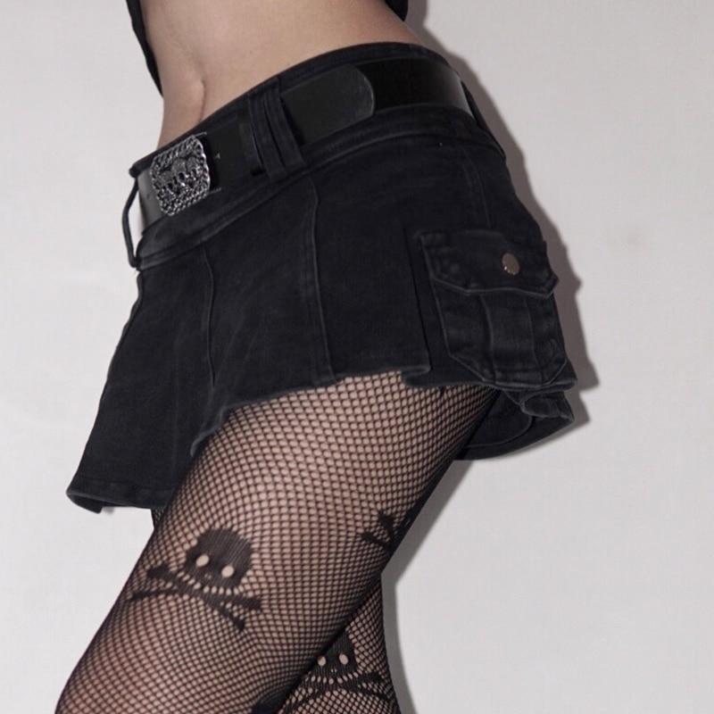 Linda - Pleated Denim Mini Skirt with Belt