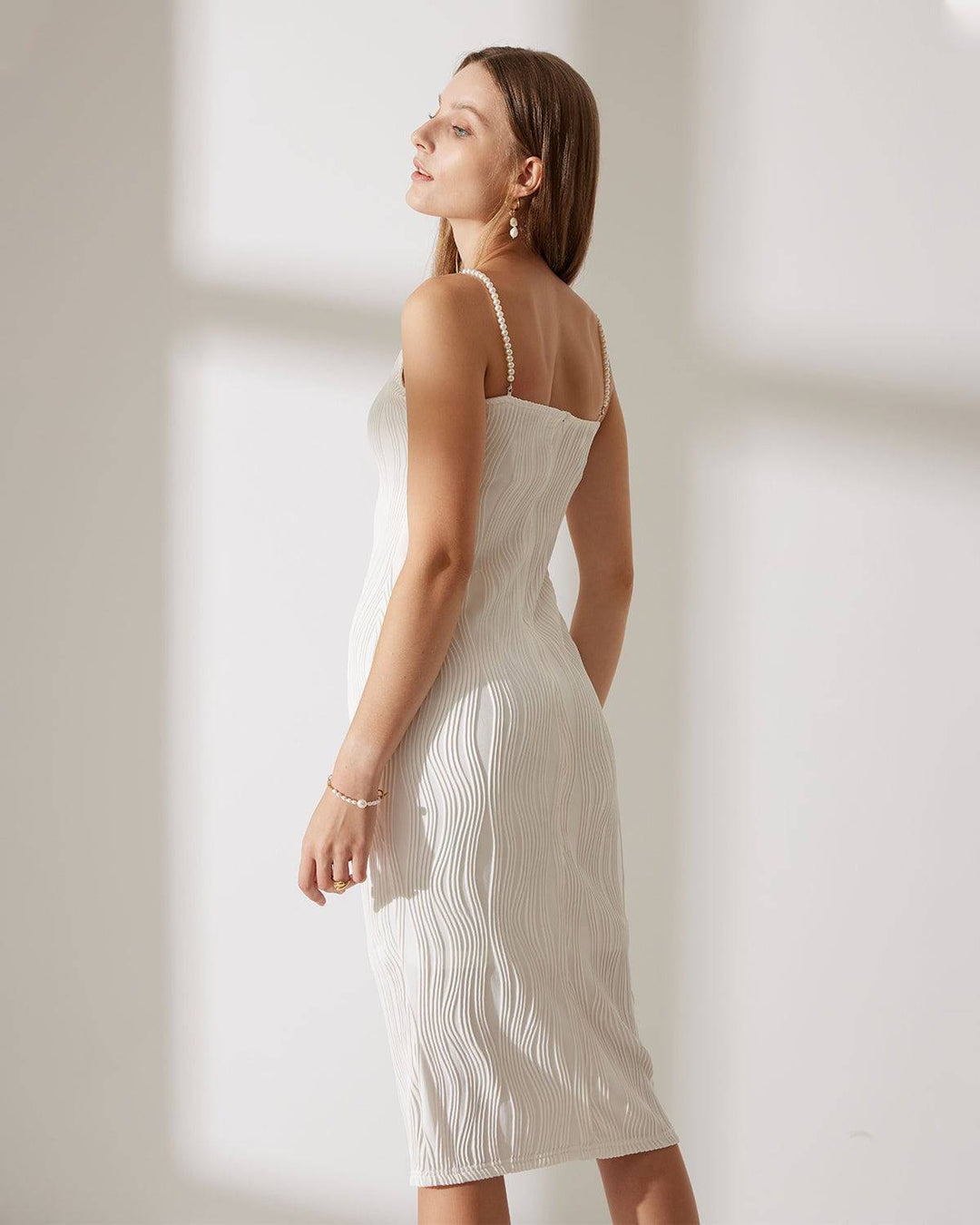 Simonen - Sleeveless Pearl Wave Midi Dress