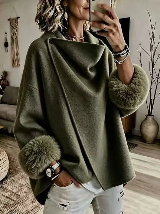 Ilisetta - Elegant Faux Fur Jacket