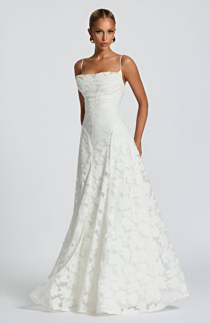 Alona - Floral Lace Maxi Dress with Spaghetti Straps