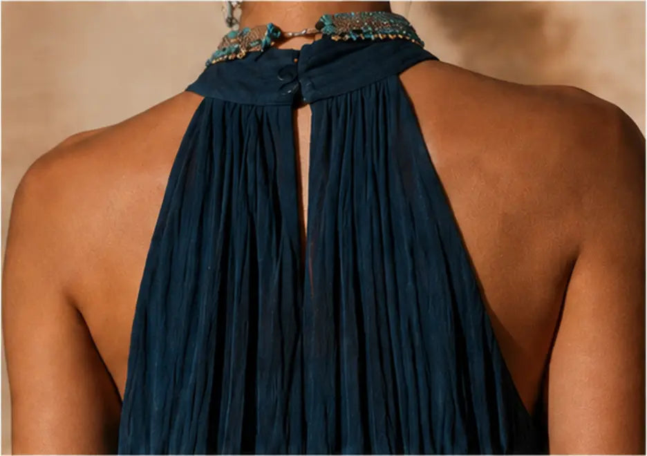 Naeela - Halter/V-neck Ombre Maxi Dress