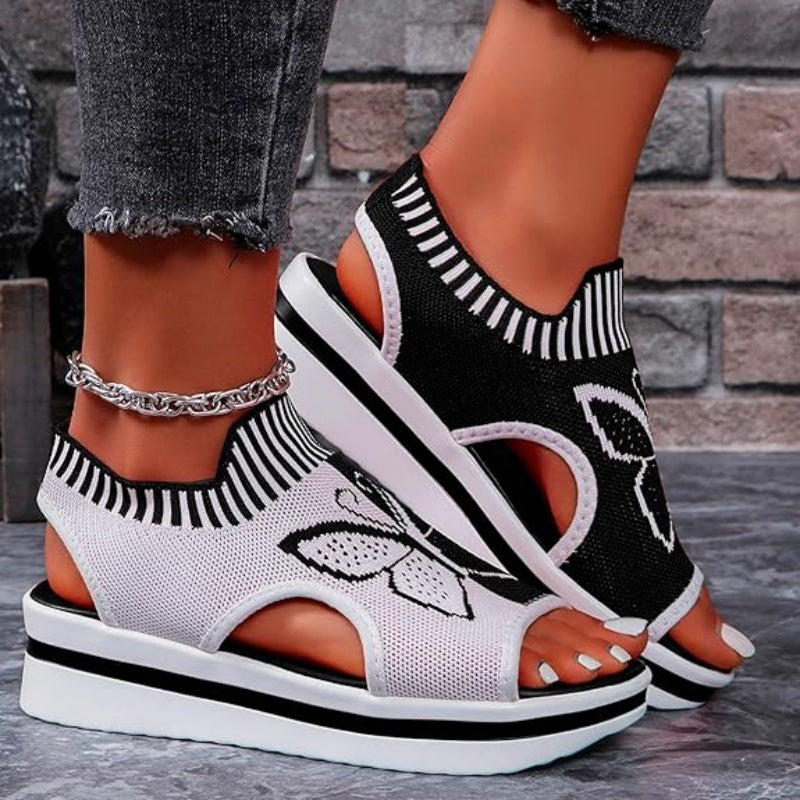 Lidijia - Open Toe Flat Sandals