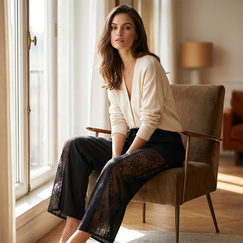 Qerina - Trousers With Delicate Floral Lace Panels